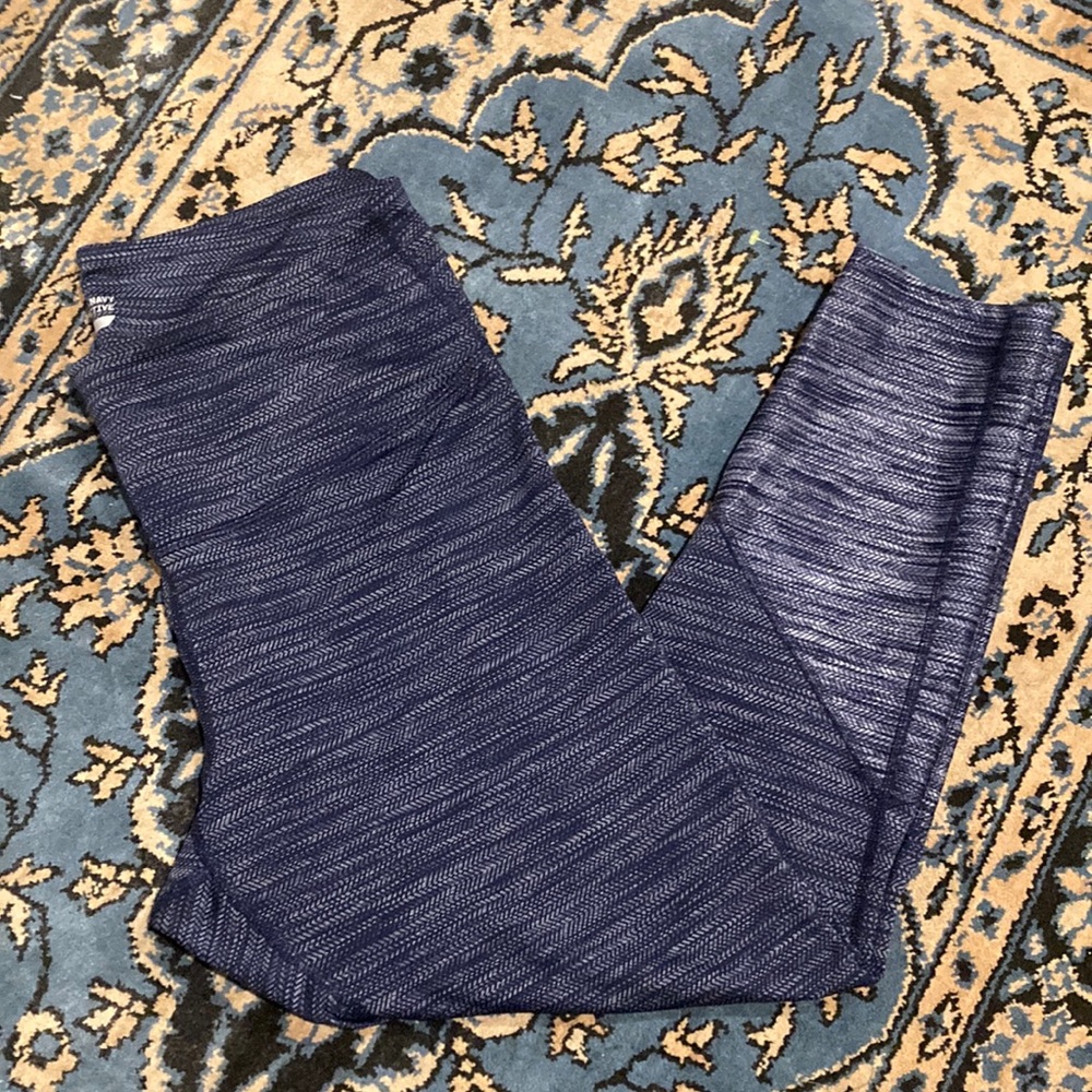 EUC Old Navy Active Go-Dry Blue Patterned Leggings